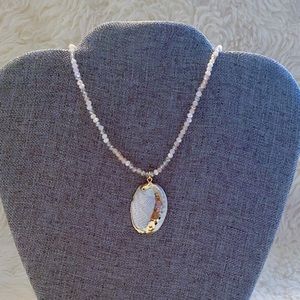 Seashell VSCO Beaded Necklace Earring Set